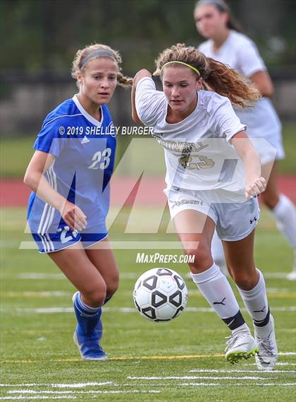 Thumbnail 1 in Trumbull @ Ludlowe photogallery.