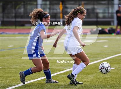 Thumbnail 3 in Trumbull @ Ludlowe photogallery.