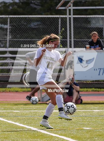 Thumbnail 2 in Trumbull @ Ludlowe photogallery.
