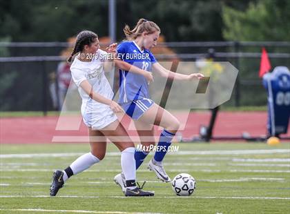 Thumbnail 1 in Trumbull @ Ludlowe photogallery.