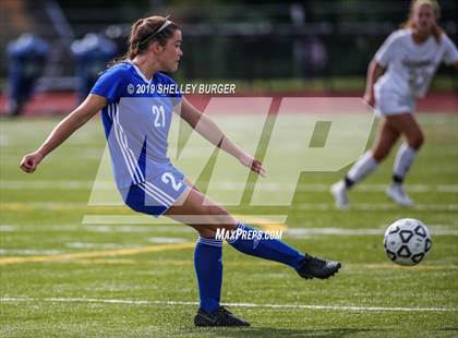 Thumbnail 1 in Trumbull @ Ludlowe photogallery.