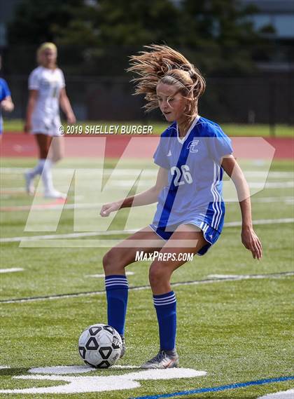Thumbnail 1 in Trumbull @ Ludlowe photogallery.