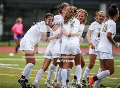 Thumbnail 2 in Trumbull @ Ludlowe photogallery.