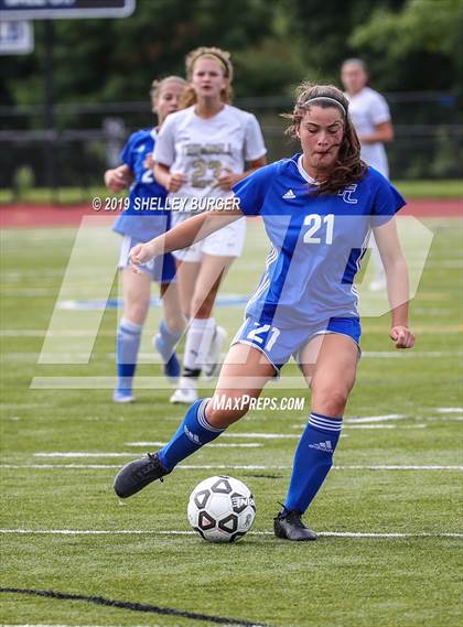 Thumbnail 1 in Trumbull @ Ludlowe photogallery.