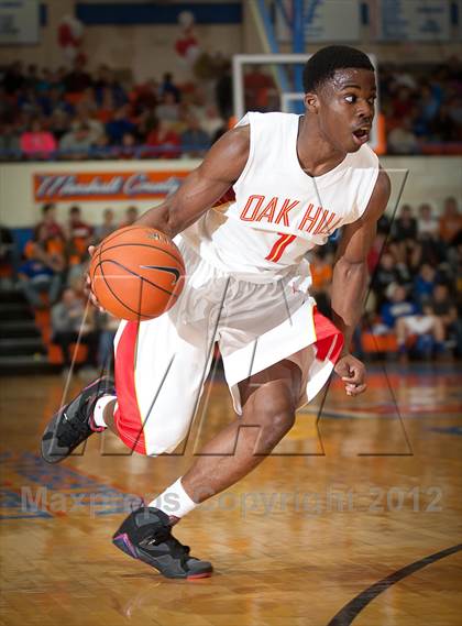 Thumbnail 2 in Oak Hill Academy vs Curie (Marshall County Hoopfest) photogallery.
