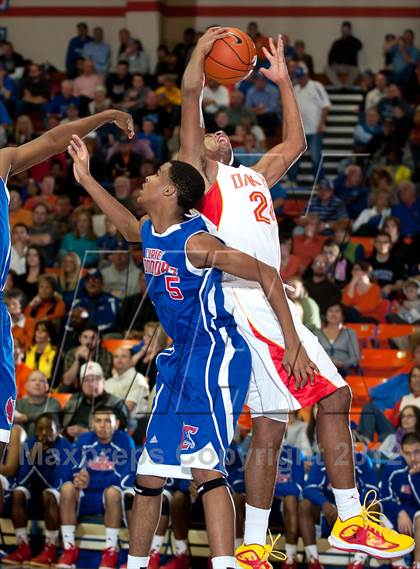 Thumbnail 2 in Oak Hill Academy vs Curie (Marshall County Hoopfest) photogallery.