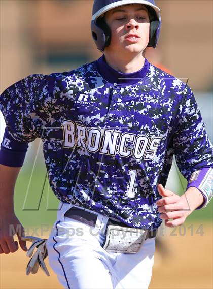 Thumbnail 1 in Texas vs Denton (North Texas Classic) photogallery.