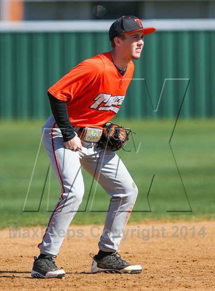 Thumbnail 1 in Texas vs Denton (North Texas Classic) photogallery.