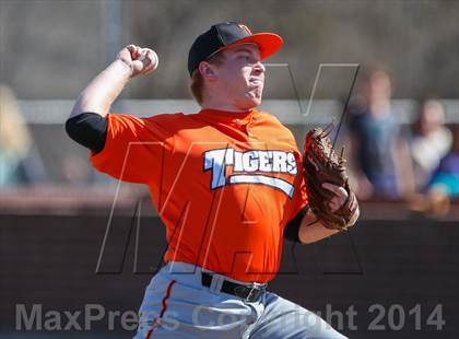 Thumbnail 3 in Texas vs Denton (North Texas Classic) photogallery.