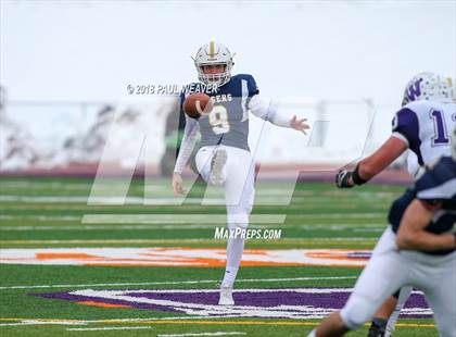 Thumbnail 3 in Hollidaysburg vs. Wallenpaupack Area (PIAA Class 5A First Round Playoff) photogallery.