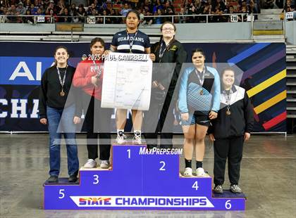 Thumbnail 3 in AIA State Award Ceremony (D1-4 Girls) photogallery.