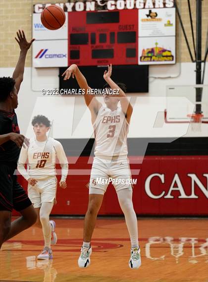 Thumbnail 3 in Eagle Pass vs Canyon (River City Classic) photogallery.