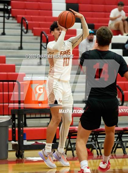 Thumbnail 1 in Eagle Pass vs Canyon (River City Classic) photogallery.