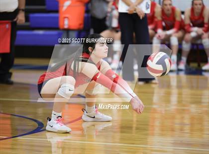 Thumbnail 1 in Glen Rose vs. Liberty (UIL 4A Volleyball Bi-District) photogallery.