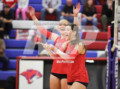 Thumbnail 1 in Glen Rose vs. Liberty (UIL 4A Volleyball Bi-District) photogallery.