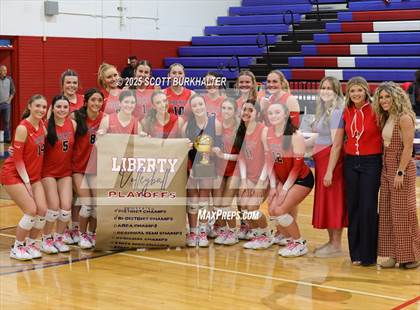 Thumbnail 1 in Glen Rose vs. Liberty (UIL 4A Volleyball Bi-District) photogallery.