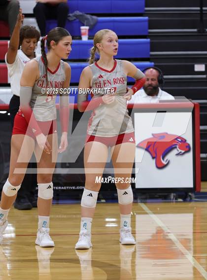 Thumbnail 3 in Glen Rose vs. Liberty (UIL 4A Volleyball Bi-District) photogallery.