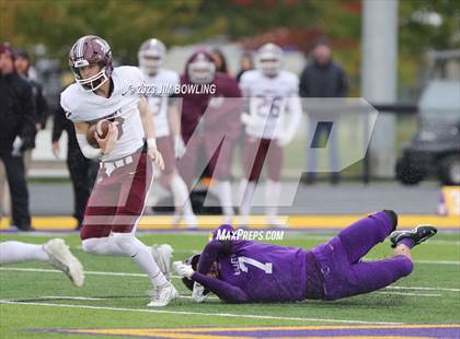 Thumbnail 3 in Tolono Unity vs Williamsville (IHSA 3A Round 1) photogallery.