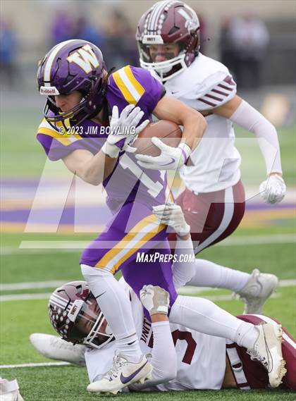 Thumbnail 3 in Tolono Unity vs Williamsville (IHSA 3A Round 1) photogallery.