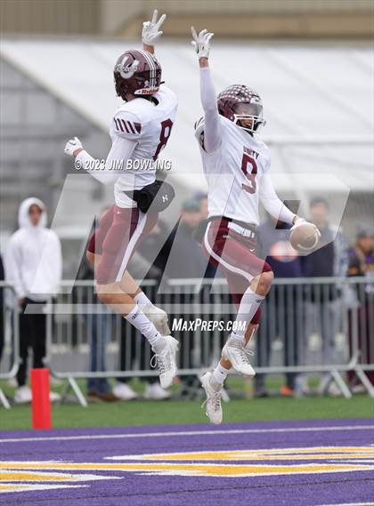 Thumbnail 3 in Tolono Unity vs Williamsville (IHSA 3A Round 1) photogallery.
