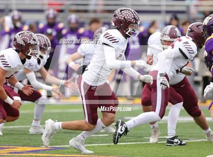 Thumbnail 2 in Tolono Unity vs Williamsville (IHSA 3A Round 1) photogallery.