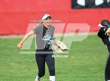Thumbnail 2 in Rosary Academy vs Aliso Niguel (Savanna Showcase) photogallery.