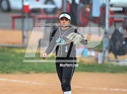 Thumbnail 2 in Rosary Academy vs Aliso Niguel (Savanna Showcase) photogallery.