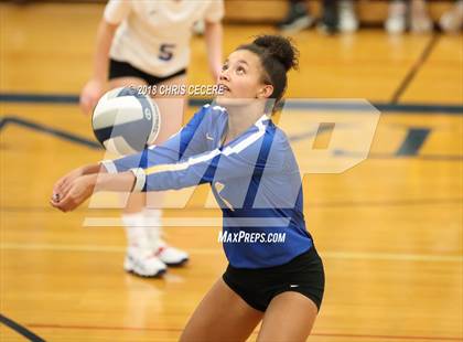 Thumbnail 3 in Irondequoit vs. Niagara-Wheatfield (NYSPHSAA Class A Regional) photogallery.