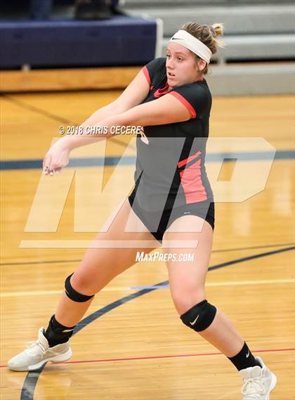 Thumbnail 3 in Irondequoit vs. Niagara-Wheatfield (NYSPHSAA Class A Regional) photogallery.