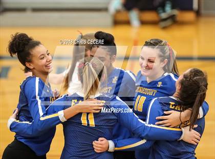 Thumbnail 3 in Irondequoit vs. Niagara-Wheatfield (NYSPHSAA Class A Regional) photogallery.