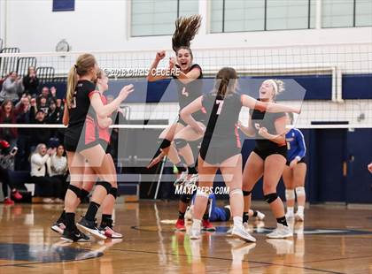 Thumbnail 2 in Irondequoit vs. Niagara-Wheatfield (NYSPHSAA Class A Regional) photogallery.