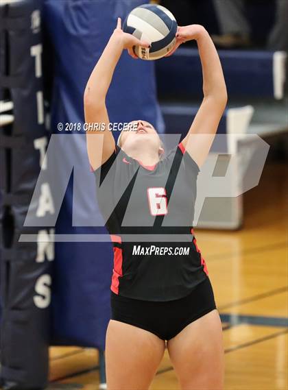 Thumbnail 2 in Irondequoit vs. Niagara-Wheatfield (NYSPHSAA Class A Regional) photogallery.