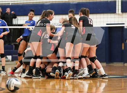 Thumbnail 1 in Irondequoit vs. Niagara-Wheatfield (NYSPHSAA Class A Regional) photogallery.
