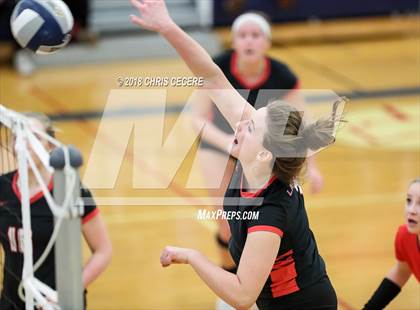 Thumbnail 3 in Irondequoit vs. Niagara-Wheatfield (NYSPHSAA Class A Regional) photogallery.