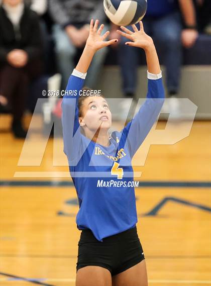 Thumbnail 3 in Irondequoit vs. Niagara-Wheatfield (NYSPHSAA Class A Regional) photogallery.