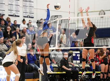 Thumbnail 3 in Irondequoit vs. Niagara-Wheatfield (NYSPHSAA Class A Regional) photogallery.