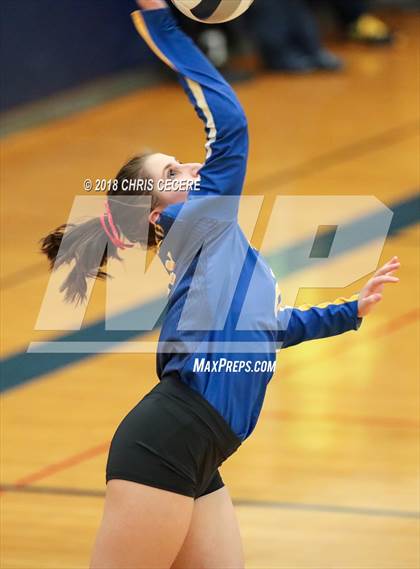 Thumbnail 1 in Irondequoit vs. Niagara-Wheatfield (NYSPHSAA Class A Regional) photogallery.