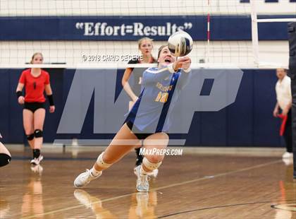Thumbnail 1 in Irondequoit vs. Niagara-Wheatfield (NYSPHSAA Class A Regional) photogallery.