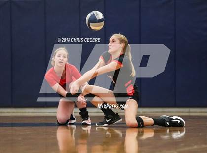 Thumbnail 2 in Irondequoit vs. Niagara-Wheatfield (NYSPHSAA Class A Regional) photogallery.