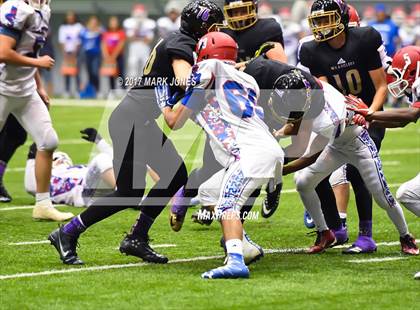 Thumbnail 3 in Wickenburg vs. Holbrook (Kick-Off Classic) photogallery.