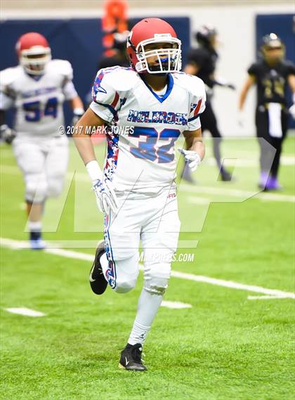 Thumbnail 2 in Wickenburg vs. Holbrook (Kick-Off Classic) photogallery.