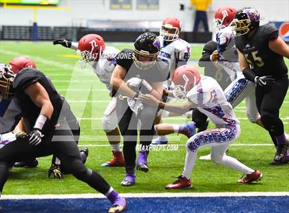 Thumbnail 3 in Wickenburg vs. Holbrook (Kick-Off Classic) photogallery.