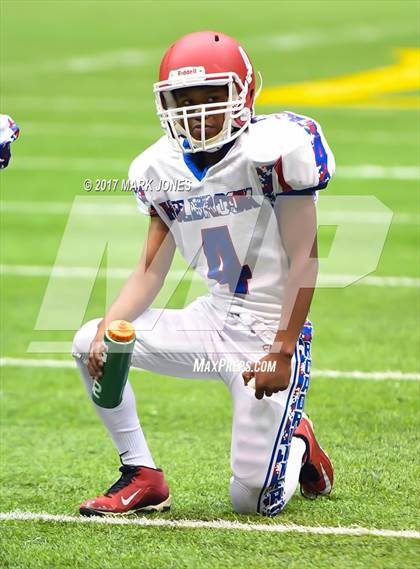 Thumbnail 1 in Wickenburg vs. Holbrook (Kick-Off Classic) photogallery.