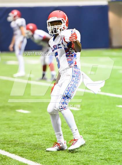 Thumbnail 3 in Wickenburg vs. Holbrook (Kick-Off Classic) photogallery.