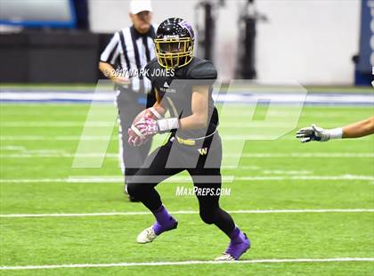 Thumbnail 2 in Wickenburg vs. Holbrook (Kick-Off Classic) photogallery.