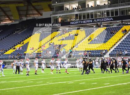 Thumbnail 2 in Wickenburg vs. Holbrook (Kick-Off Classic) photogallery.