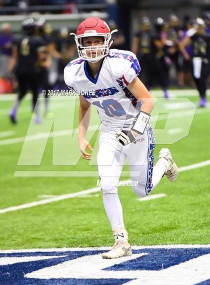 Thumbnail 3 in Wickenburg vs. Holbrook (Kick-Off Classic) photogallery.