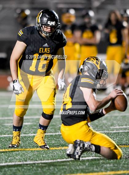 Thumbnail 3 in Santa Cruz Valley vs Round Valley (AIA 2A Semifinal)  photogallery.