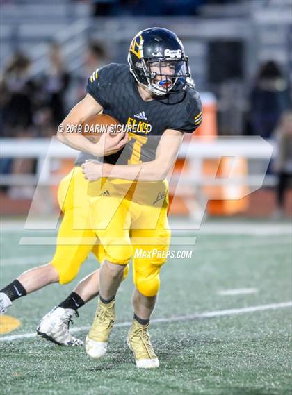 Thumbnail 3 in Santa Cruz Valley vs Round Valley (AIA 2A Semifinal)  photogallery.