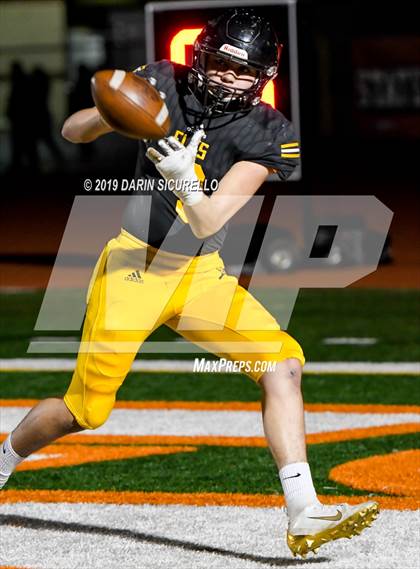 Thumbnail 3 in Santa Cruz Valley vs Round Valley (AIA 2A Semifinal)  photogallery.